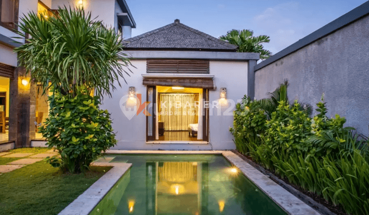 Timeless Two-Bedrooms Open Living Villa In Seminyak Yrc5323