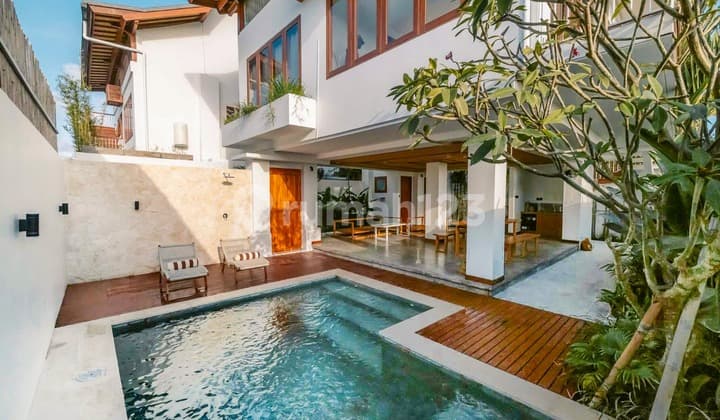 Elegant Three Bedroom Tropical Villas In Bingin With Stunning Ocean And Hill Views Vl3167