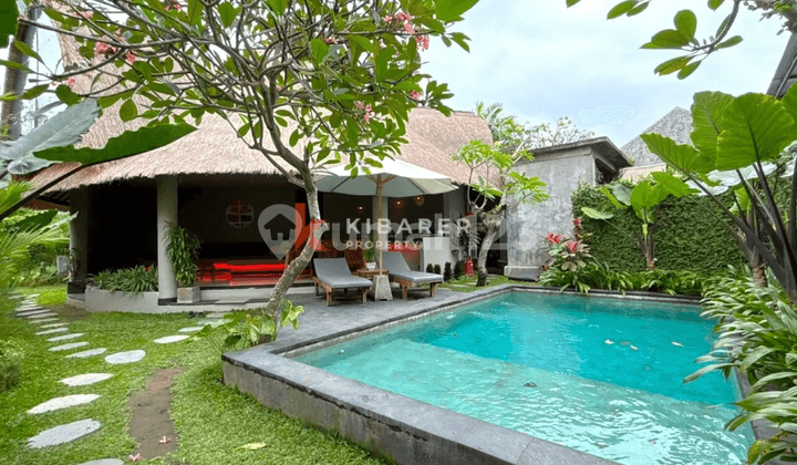 Tropical Five Bedroom Villa With Private Pool In The Heart Of Umalas Yrv4469