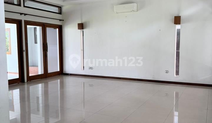 Disewa Rumah Jalan Cisanggiri Kebayoran Baru Jakarta Selatan