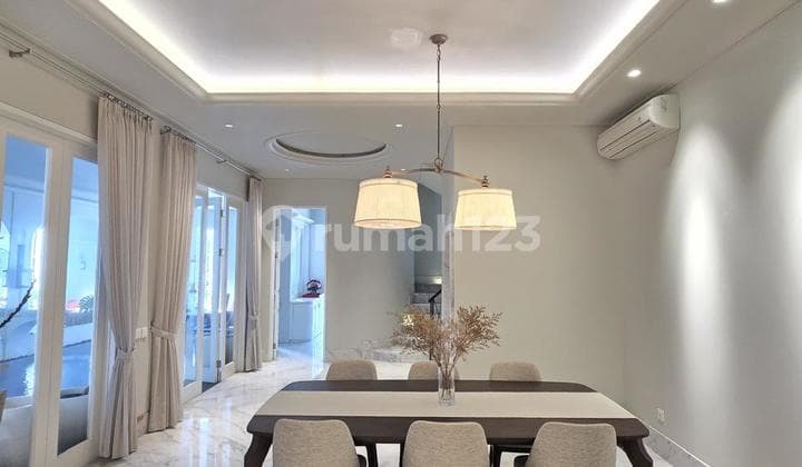 Nice 3.5 Story House in Kebayoran Baru, South Jakarta