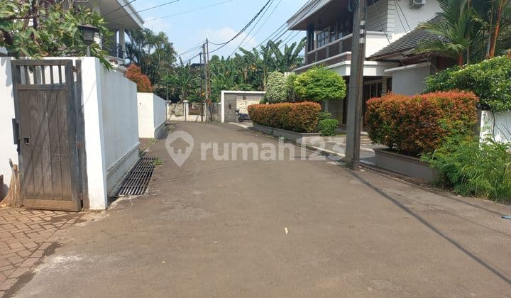 Rumah 2 Lantai Jl. Kemang Utara Jakarta Selatan