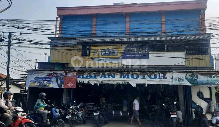 Tempat Usaha di Jalan Raya, Lokasi Ramai