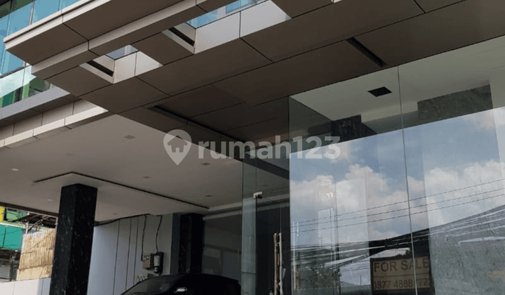 Dijual Gedung Mampang Prapatan Raya - Brandnew