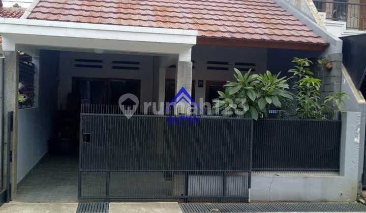 Rumah Siap Huni Lokasi Nyaman di Komplek Antapani Bandung Menarik