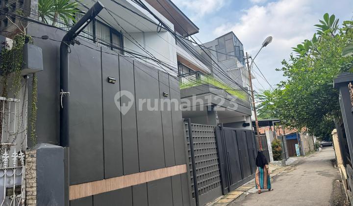 Rumah Semi Furnished Lokasi Nyaman di Leuwi Panjang Bandung Kota