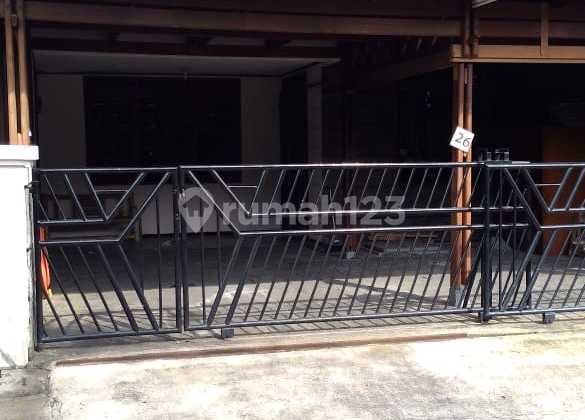 Rumah Siap Huni Lokasi Startegis di Komplek Bkrg Kota Harga Terbaik