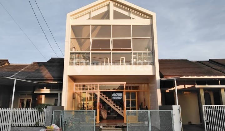 Aesthetic Semi Furnished House in Cisaranten Complex, Bandung City