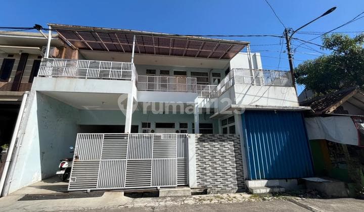 Rumah Semi Furnished Lokasi Tengah Kota di Cipamokolan Bandung