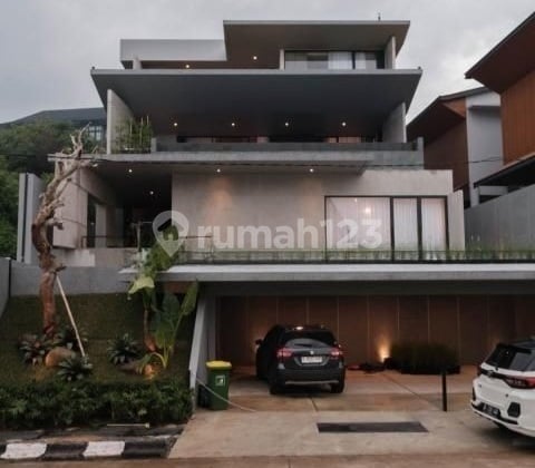 Rumah Mewah Full Furnish Dengan Infinity Pool Private Lift di Resor Dago Pakar