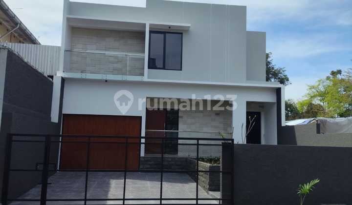 Rumah Brand New Strategis di Komplek Setiabudi Bandung