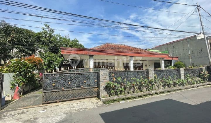 Rumah Semi Furnish Lokasi Asri di Arcamanik Bandung Harga Menarik