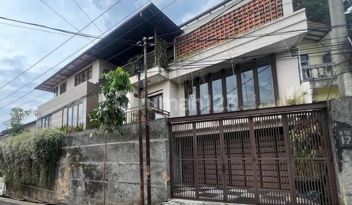 Rumah Semi Furnish Lokasi Asri di Arcamanik Bandung Kota Menarik
