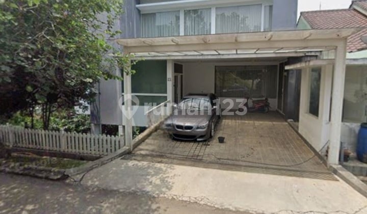 Rumah Fully Furnished di Komplek Elit Resor Dago Pakar Harga Nego