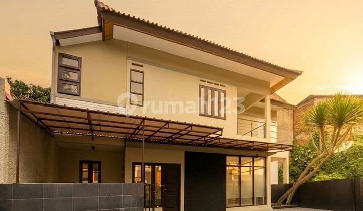 Rumah Siap Huni Lokasi Nyaman di Komplek Setiabudi Bandung Harga Terbaik