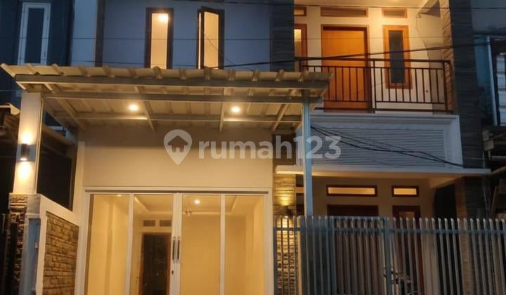 Ruko Cocok untuk Hunian Sambil Usaha di Regol Bandung Kota Harga Terbaik