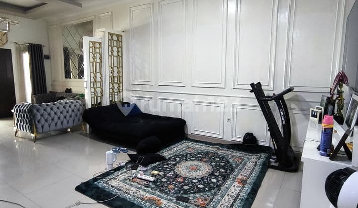 Rumah Fully Furnished Lokasi Tengah Kota di Sudirman Bandung