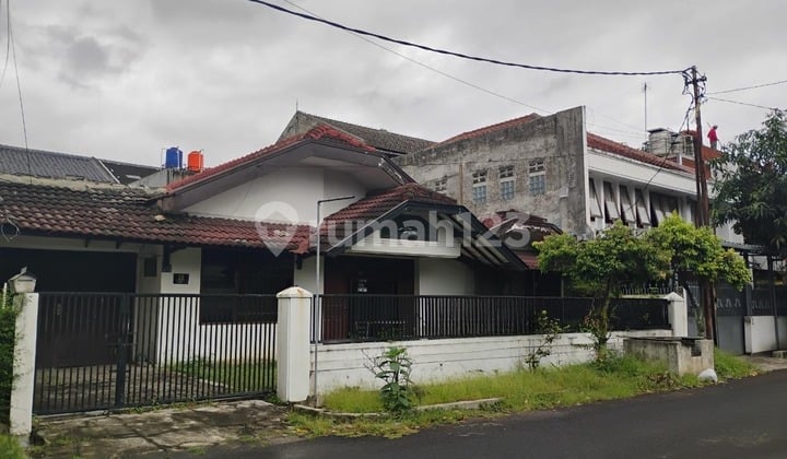 Rumah Siap Huni Lokasi Nyaman di Komplek Turangga Bandung Menarik