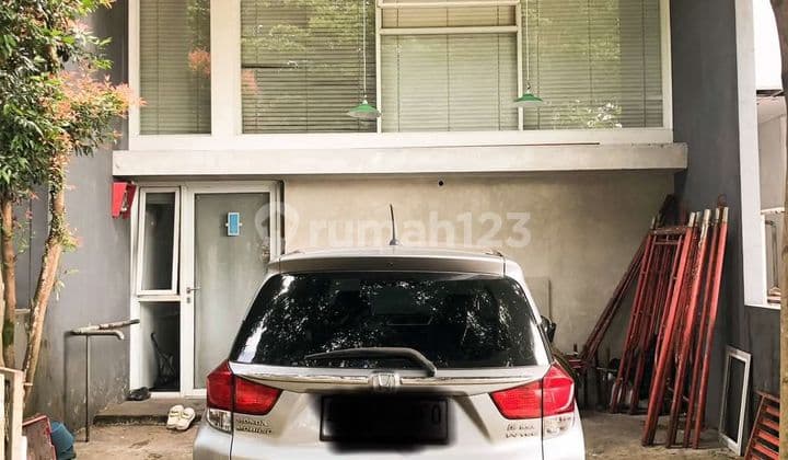 Rumah Semi Furnish di Komplek Cikutra Bandung Kota Harga Menarik