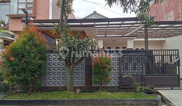 Rumah Kekinian Fully Furnished di Komplek Soekarno Hatta Bandung