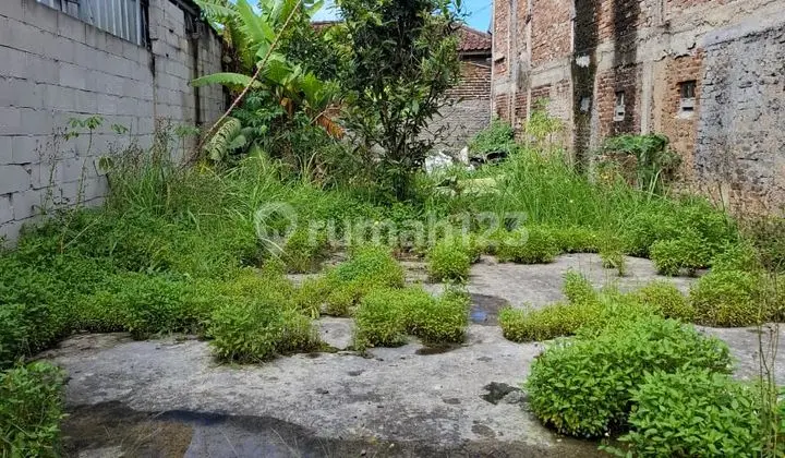Ready-to-Build Land Plot in Gegerkalong Complex, Bandung City - Attractive