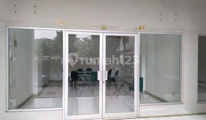 Ruang Usaha Siap Pakai Lokasi Strategis di Sky View Serpong Tangerang