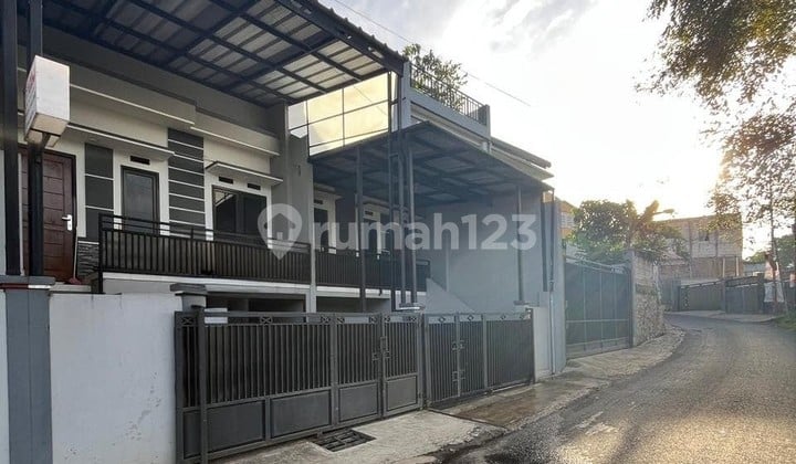 Rumah Minimalis Modern Siap Huni di Cipageran Cimahi Utara Harga Menarik