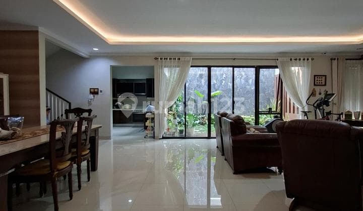 For Sale Rumah Kebayoran Villas Sektor 7 Bintaro Jaya - 305/395M Rumah Hoek Sudut Semi Furnished 5 Kamar Lokasi Prime Rp 9,5 M Nego 0811171xxxx