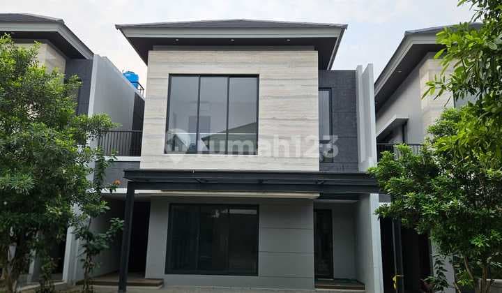 For Rent Discovery Alton 135/167m Rumah brand new 4+1 kamar, ada AC, Gordyn, Kitchen set Rp 150 juta/tahun - 0811171xxxx Cluster favorite dekat RSPI