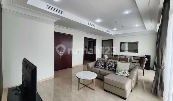 Pakubuwono View Apartment 3 BR Furnished Nice