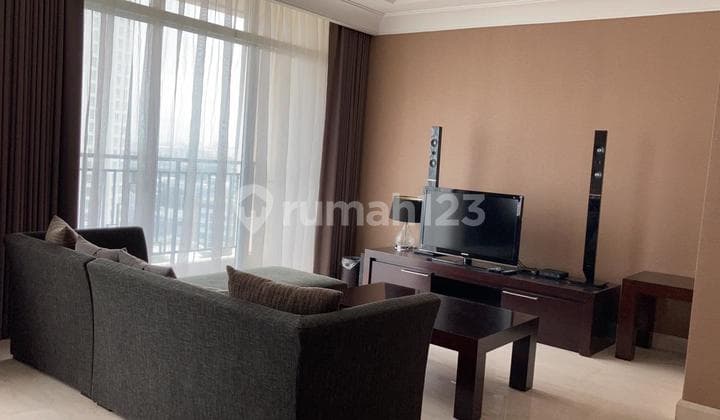 Apartement Pakubuwono View 3 BR Furnished Bagus