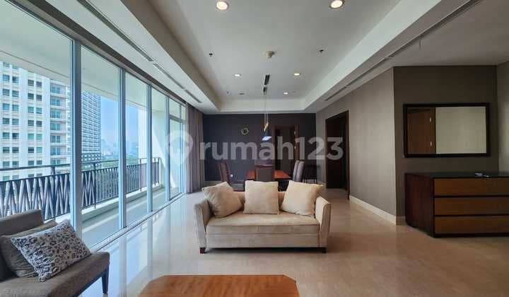 Pakubuwono Signature Apartment 4+1 BR Pool View