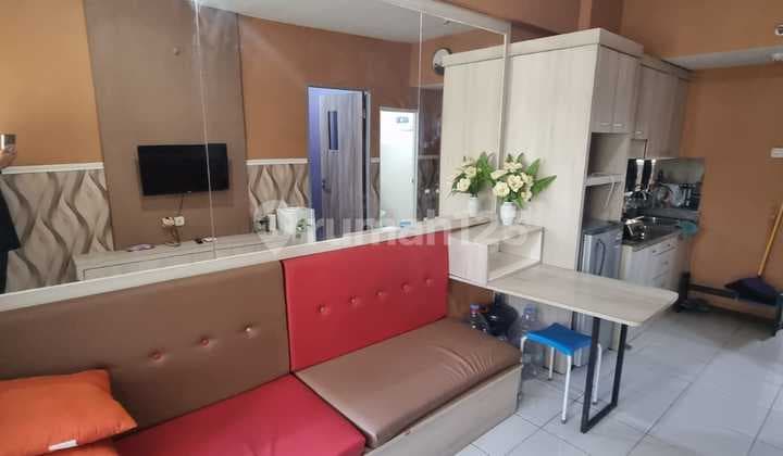 2 BR Furnished Apartment Puncak Kertajaya Surabaya