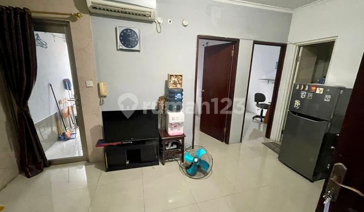 Apartemen Mediterania Garden Residences 1 - 2Br (40 m²) Full Furnished Middle Floor, 41 Juta/Tahun, Tanjung Duren, Jakarta Barat