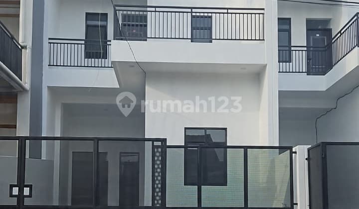 Unit Terbatas Rumah Baru Boulevard Hijau Siap Huni Harga Spesial 73435 Er