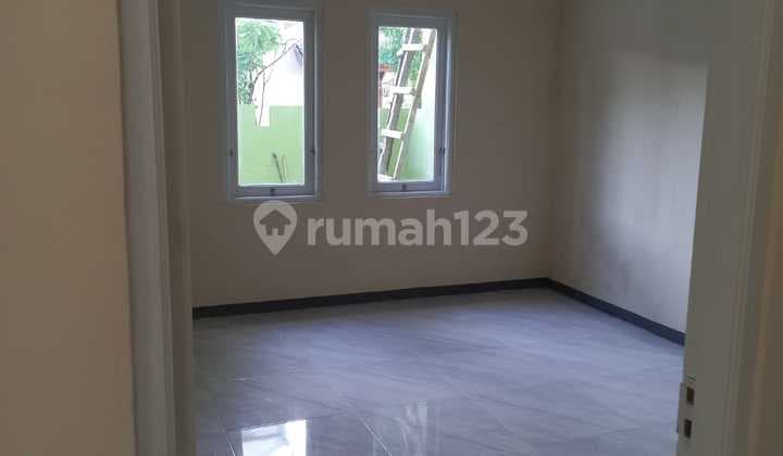 Rumah Semi Cluster Harapan Indah Bangunan FUll Mulus Siap Huni 13318 ER