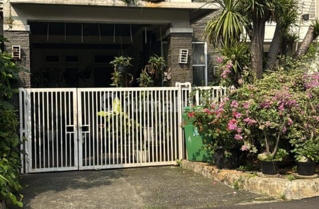 Ready-to-Move-in House with AC Bonus at Jakasampurna Location, 73723 Sri