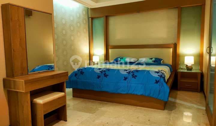 Sewa Apartemen Bellagio Residence Kuningan 3 Kamar Tidur, Furnished