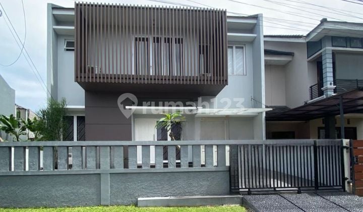 Beautiful House in Nusa Loka