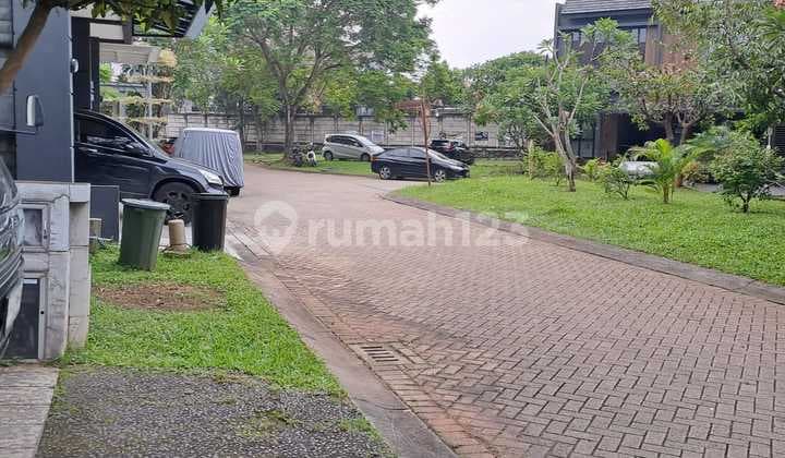 Rumah Cantik Siap Huni Di Emeral Bintaro Eka