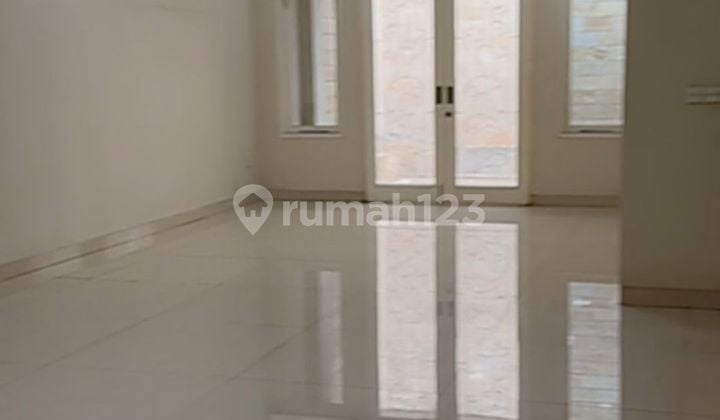 Dijual Rumah Mewah di Pondok Indah Siap Huni
