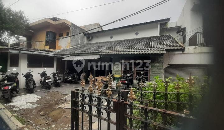 Rumah Di Bendungan Hilir Jakarta Pusat .