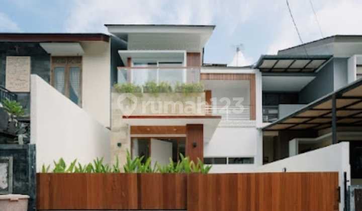 Modern Villa 3 Kamar Tidur Dekat Kampus Unud Jimbaran