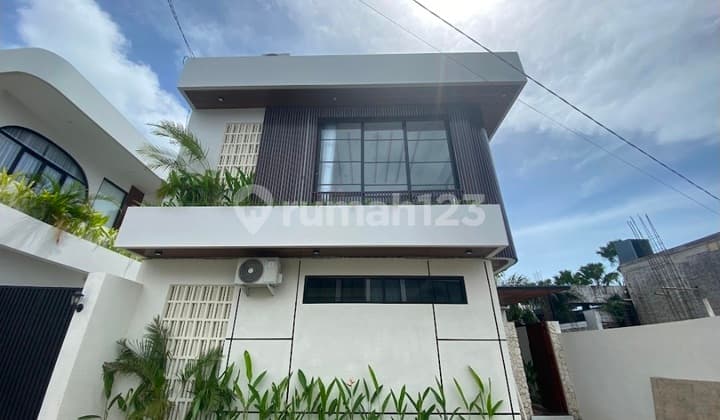 Brand New Villa Mediteranian 3Bedrooms di Tumbak Bayuh Pererenan