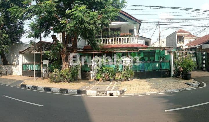 Rumah Asri di Kayu Putih Jakarta Timur