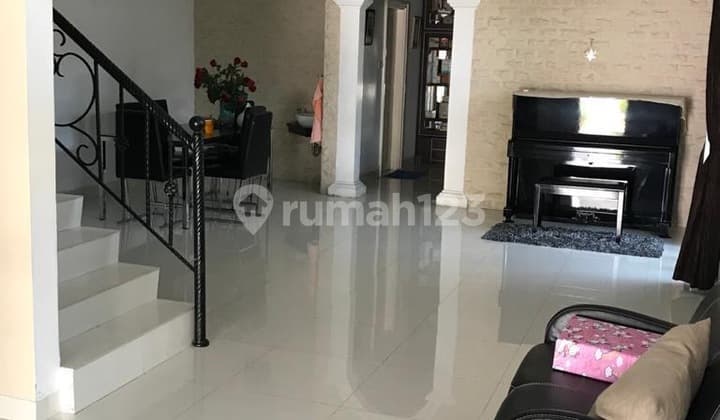 Rumah Pluit Hoek Siap Huni Bagus Minimalis
