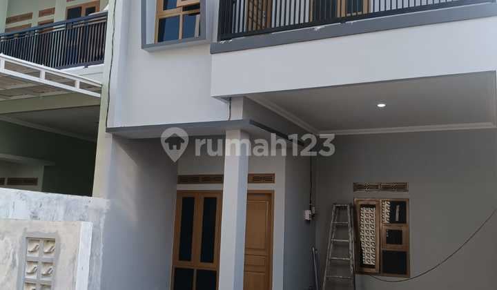 Dijual Rumah Baru Dibangun 2 LT Dekatb Pemkot Cimahi