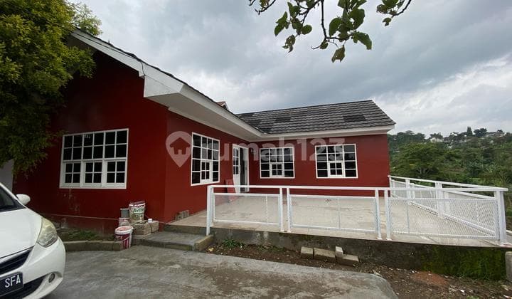 Jual Murah Villa Dengan Kolam Ikan Dan Bangunan Baru
