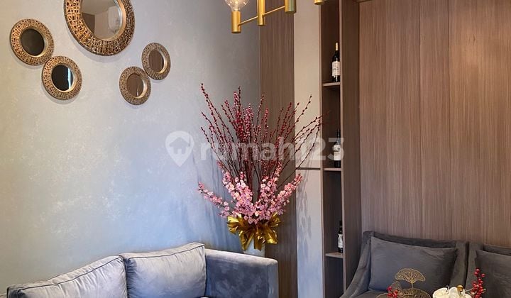 Rumah Mewah "FULLY FURNISHED" siap huni At Alam Sutera, Feronia
