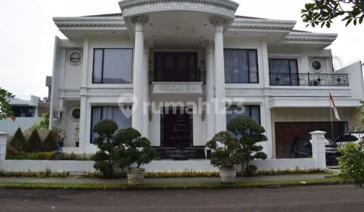 Dijual Rumah Cantik Furnished Di Bukit Golf Bsd, Ada Kolam Renang
